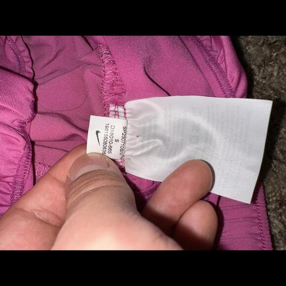 Nike Women’s One Dri-FIT Mid-Rise 3" Brief-Lined Shorts - Picture 7 of 8